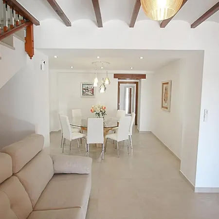 Rosalia - With Panoramic View And Private Pool In Teluda Villa